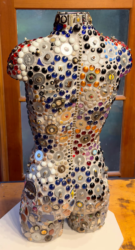 Nomad Woman (back) by Jill Drllevich
